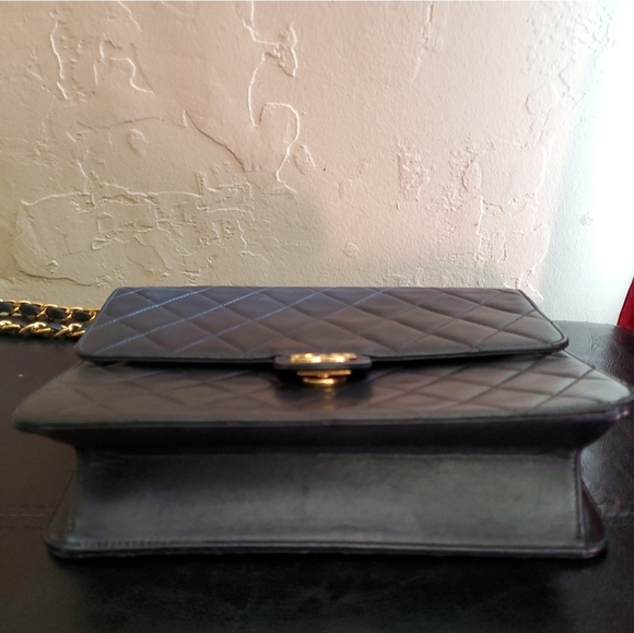 Chanel Matellase Chain leather Shoulder Bag , Firm Price - Picture 8 of 16